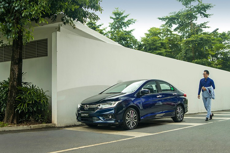 Honda City 2017 gia tu 568 trieu tai Viet Nam co gi?